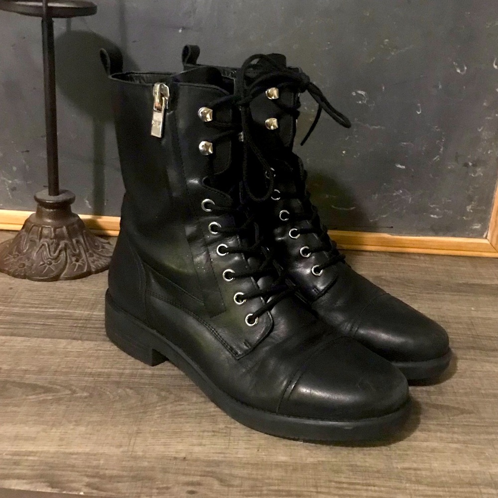 Marc Fisher classic leather combat boots sz 9M